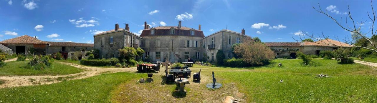 Eco Logis De Chantegrolle Champagne-Mouton Kültér fotó